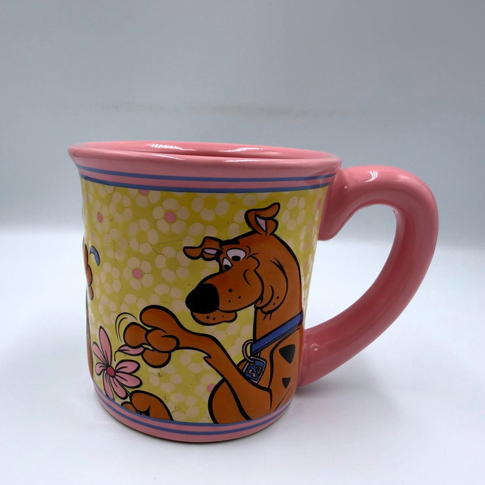 VTG Scooby-Doo Pink Ceramic Coffee Mug Houston Harvest Hanna-Barbera Flower